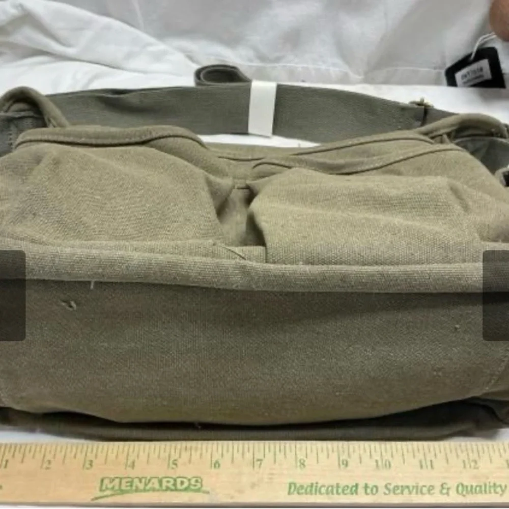Travel Canvas Messenger Bag- Black W/Multiple Storage - NWT - Picture 9 of 10